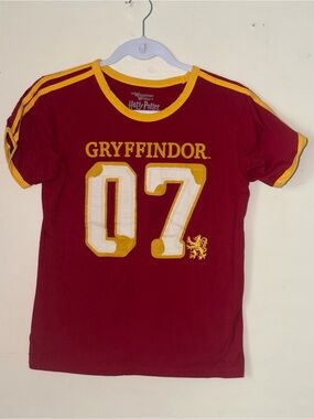 Universal Studios Harry Potter Gryffindor Short Sleeve Tee